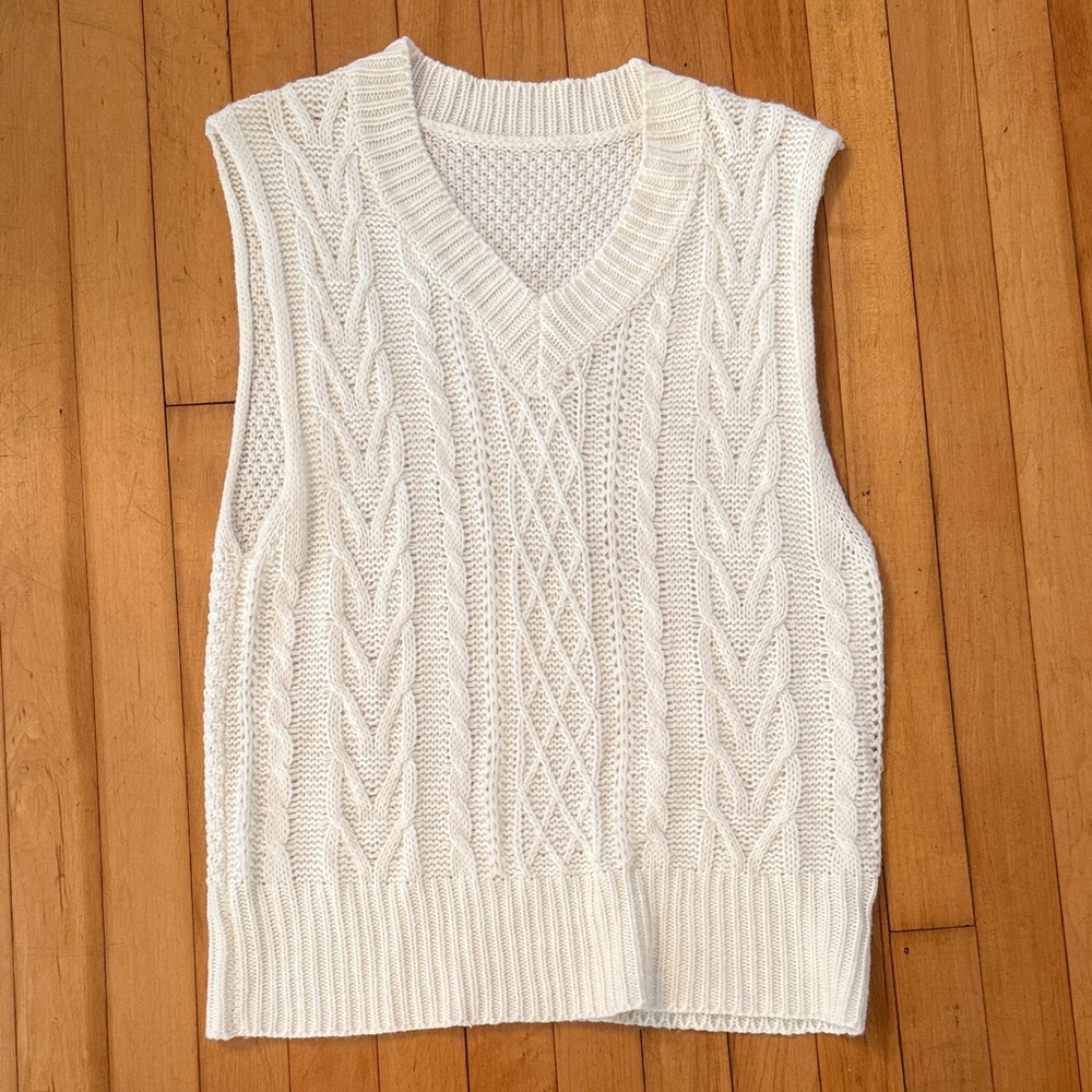 Chic Knit Sleeveless Sweater